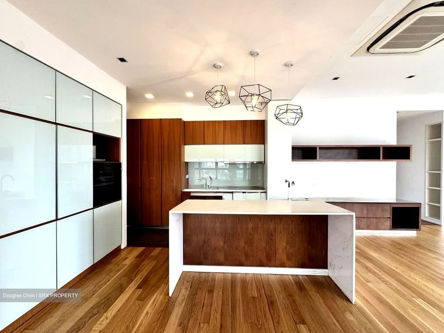 Grange Road (D10), Condominium #548502781